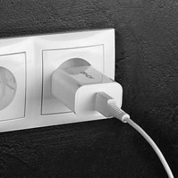 Lindy 73412 Caricabatterie per dispositivi mobili Smartphone, Tablet Bianco AC Ricarica rapida Interno, Esterno
